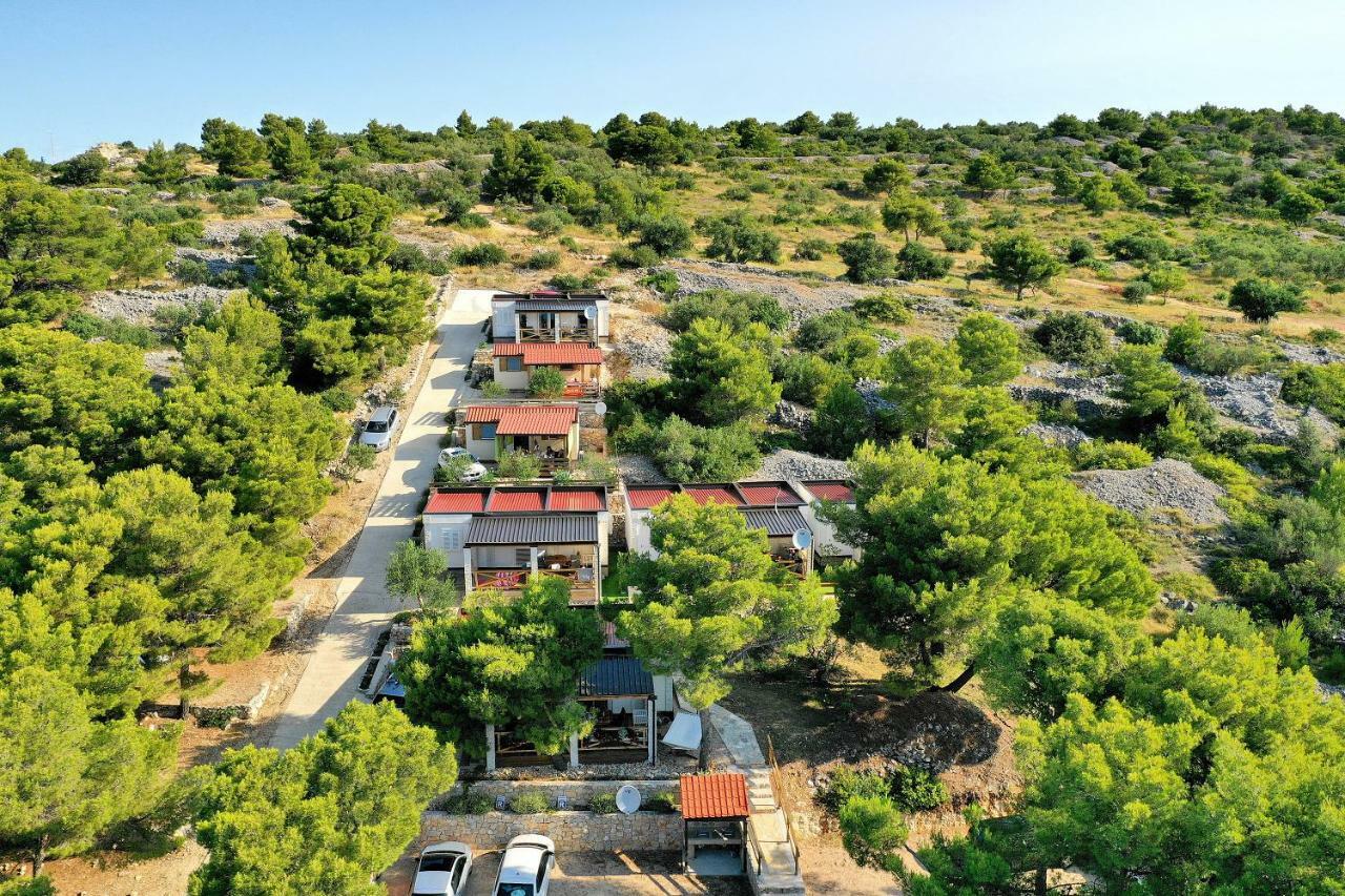 Camp Lostura Slanica มูร์แตร์ ภายนอก รูปภาพ